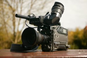 Read more about the article Guide for filming Gorillas in Rwanda and Uganda
