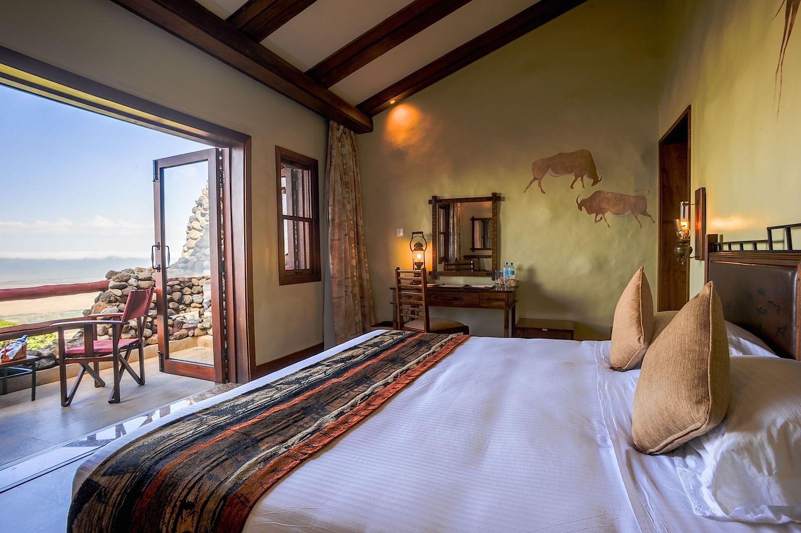 Read more about the article Lodge and Hotel Safety Tips