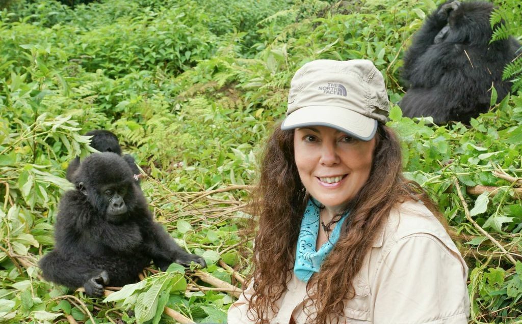 You are currently viewing Why Tracking Gorillas Beats a Treadmill Any Day