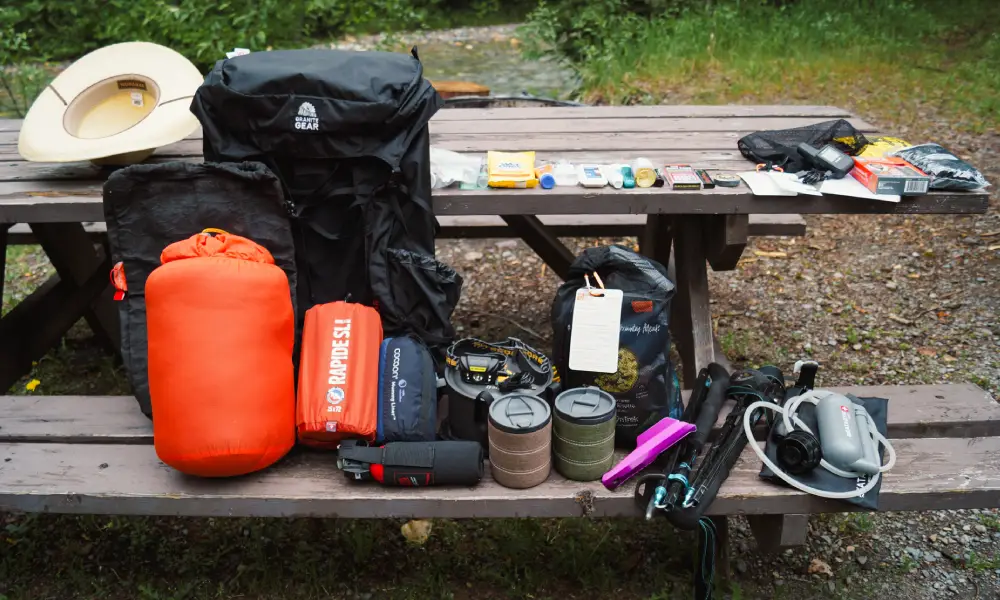 You are currently viewing Packing Essentials for your Mountain Hiking Safari