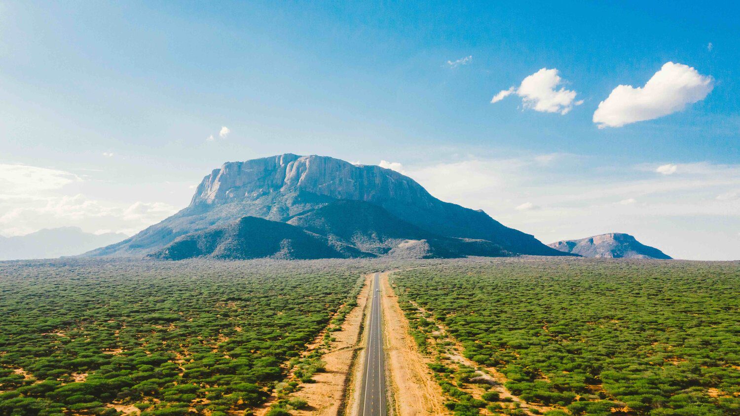 You are currently viewing 10 Reasons You Should Visit Kenya in 2026